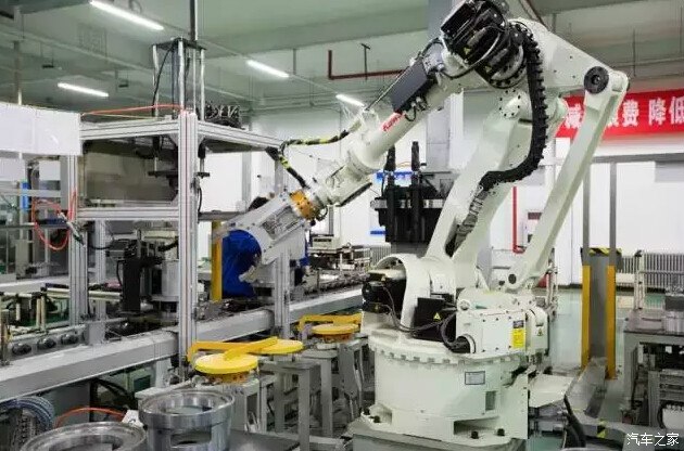 北汽新能源媒體開(kāi)放日 走進(jìn)“軟件定義汽車(chē)”時(shí)代的第一品牌工廠(chǎng)